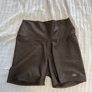 ALO Yoga Women's Dark Brown Bike Shorts
